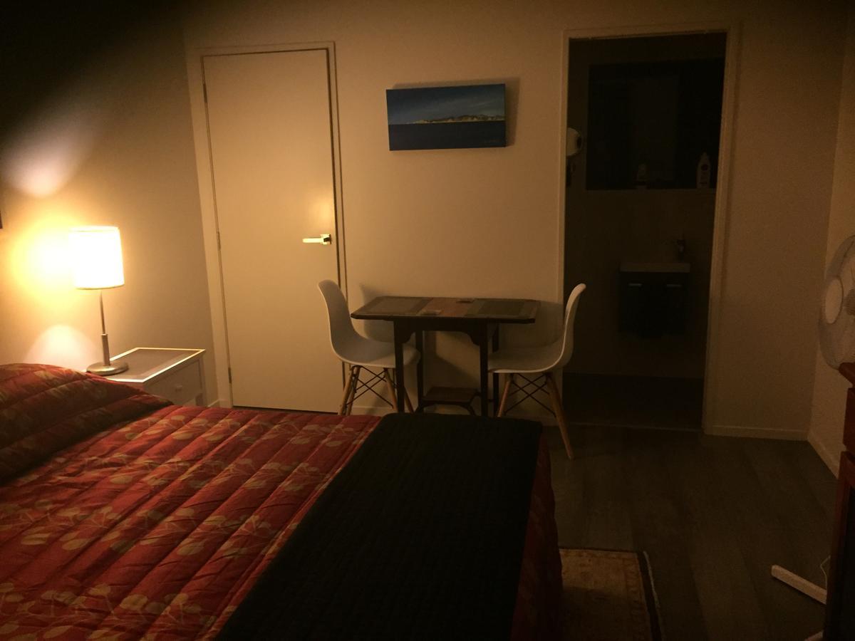Accommodation In Frimley Hastings Luaran gambar
