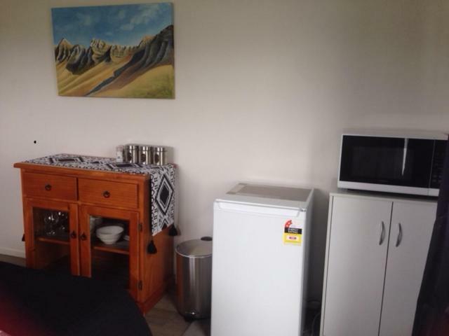 Accommodation In Frimley Hastings Luaran gambar